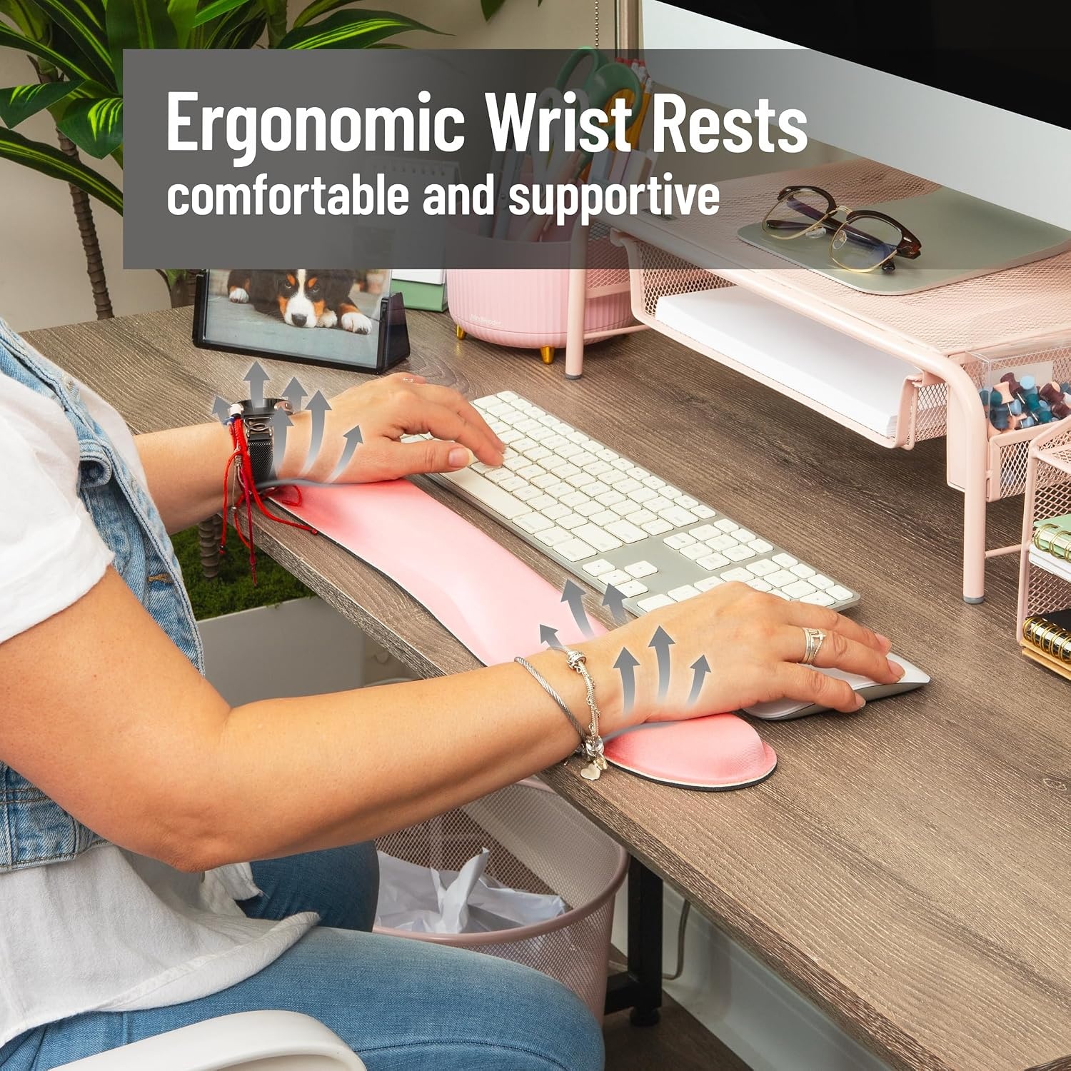image:imageMind Reader Ergonomic Wrist Rest Set Keyboard and Mouse Support with Memory Foam NonSlip Base Office and Gaming PinkSingle Pink